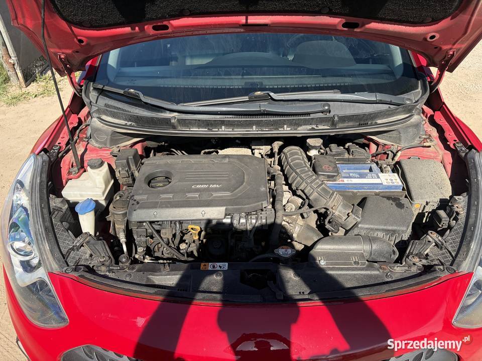 Hyundai i30 2016 16 crdi manualna