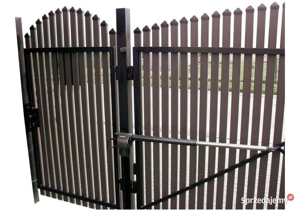 Sztachety Plastikowe z PVC brązowa i czarna Młyniec Pierwszy