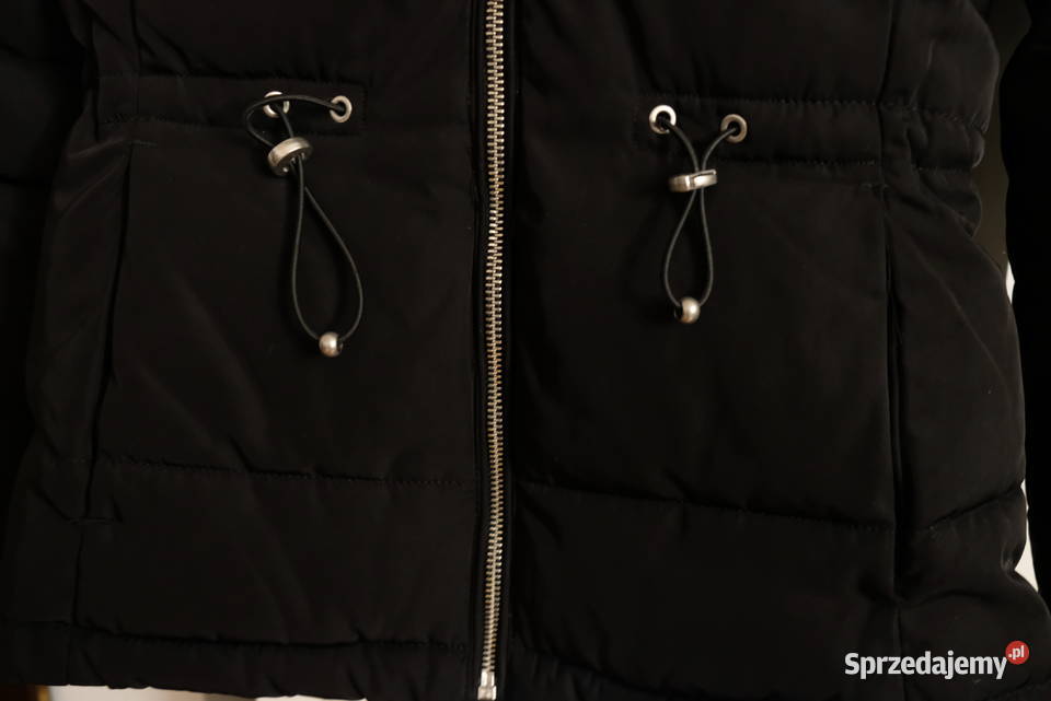 czarna kurtka pikowana HM xxs 32 kaptur ściagacz Toruń