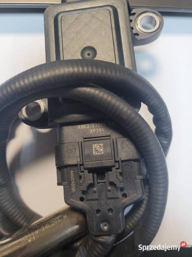 CZUJNIK NOX LAND ROVER JAGUAR R8E25J299AB Radom