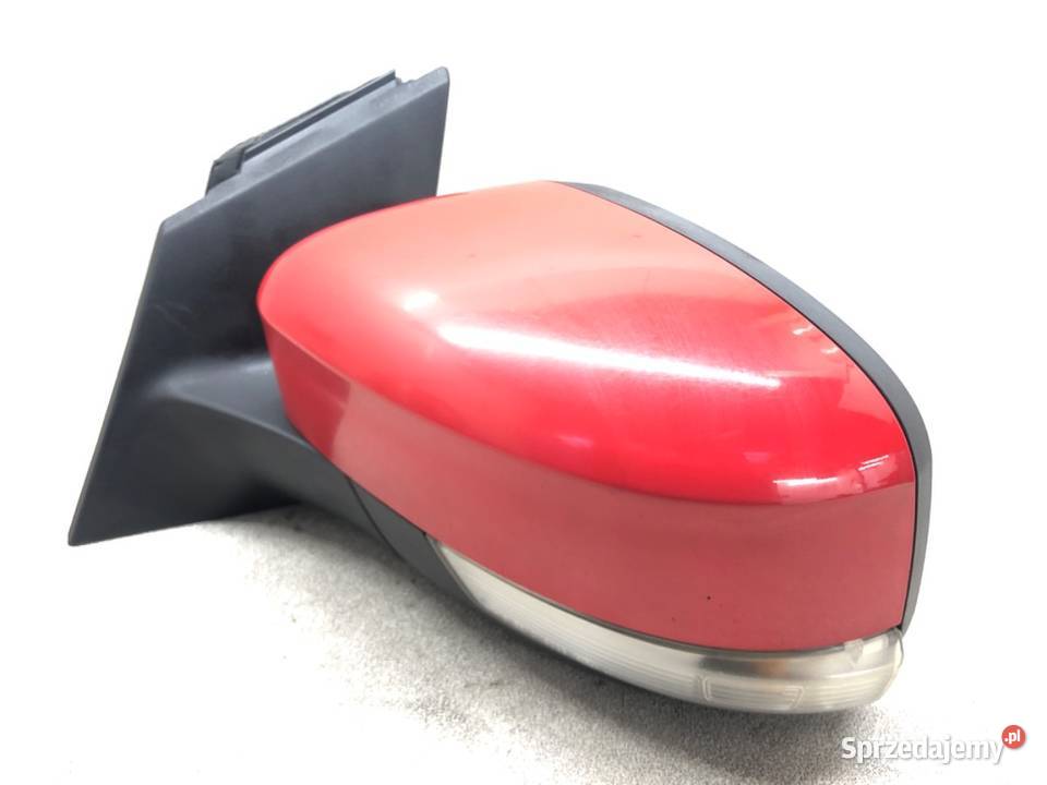 LUSTERKO LEWE FORD FOCUS III Hatchback osobowe podkarpackie
