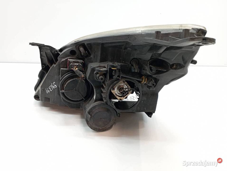 LAMPA PRZÓD PRAWA EUROPA LIFT 13251940 Opel