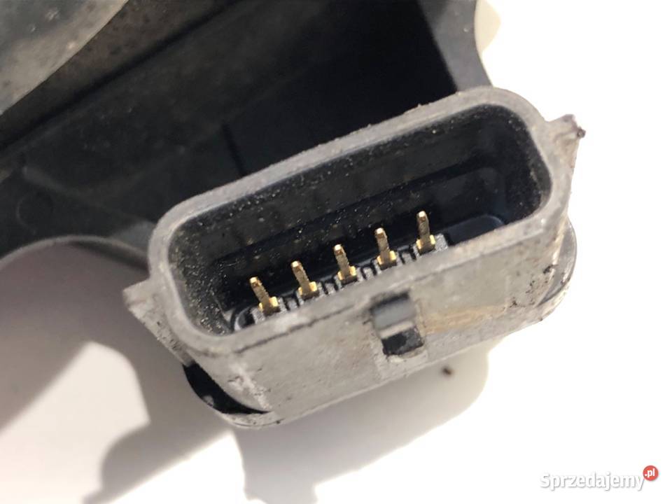 PRZEPUSTNICA RENAULT TRAFIC III 223659800R 16 osobowe Części samochodowe