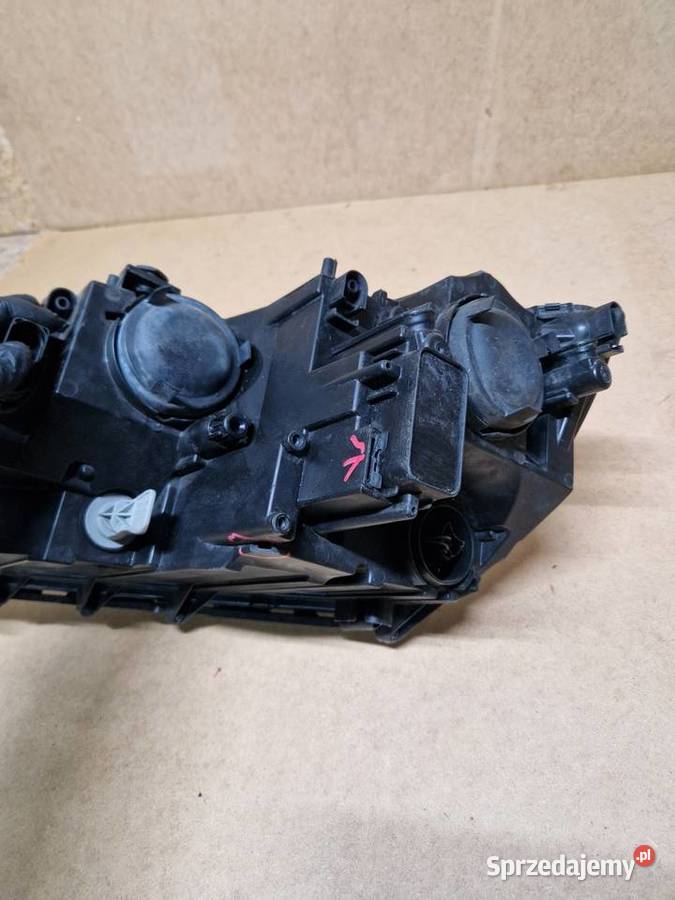 Vw sharan 7N lampa prawy przód 7n1941006C Lampy przednie Złotoryja