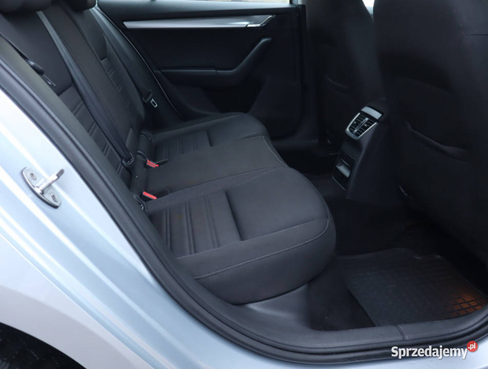 Skoda Octavia 15 TSI