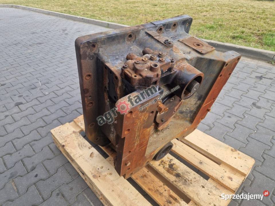 Skrzynia biegów Case Magnum 370 340 CVX CVT Byków