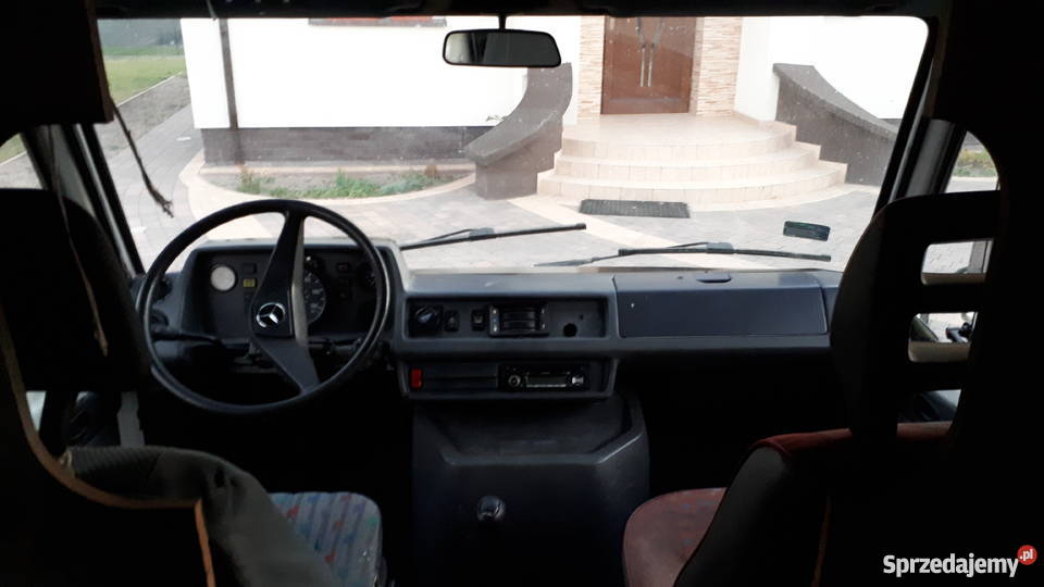 MercedesBenz 210D Kaczka NOWY SILNIK 29D Blaszak mazowieckie Wola Paprotnia sprzedam