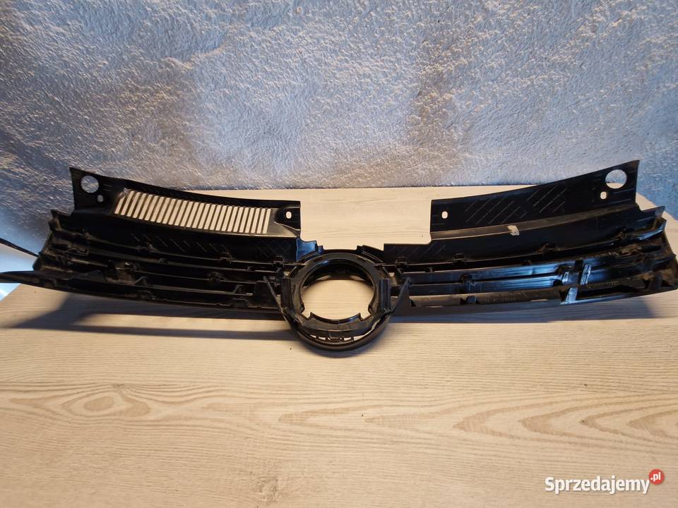 Grill atrapa VW Golf VI