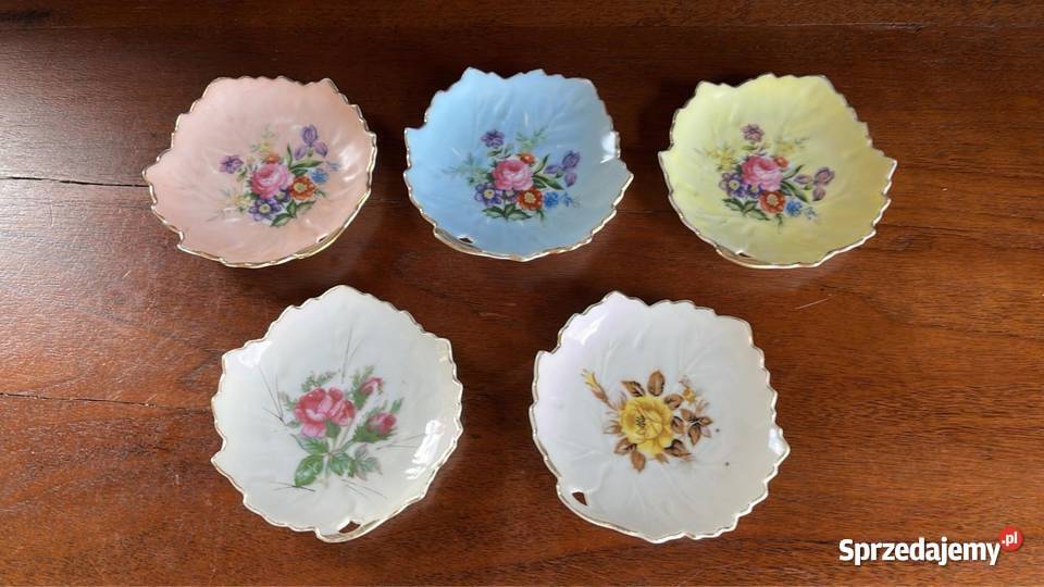 Talerzyk z dziurką Listek irysy kwiatki ptaszki Gdańsk