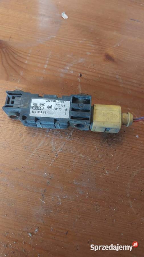 Czujnik uderzeniowy Audi A4 A8 8E0959651 Skwierzyna sprzedam