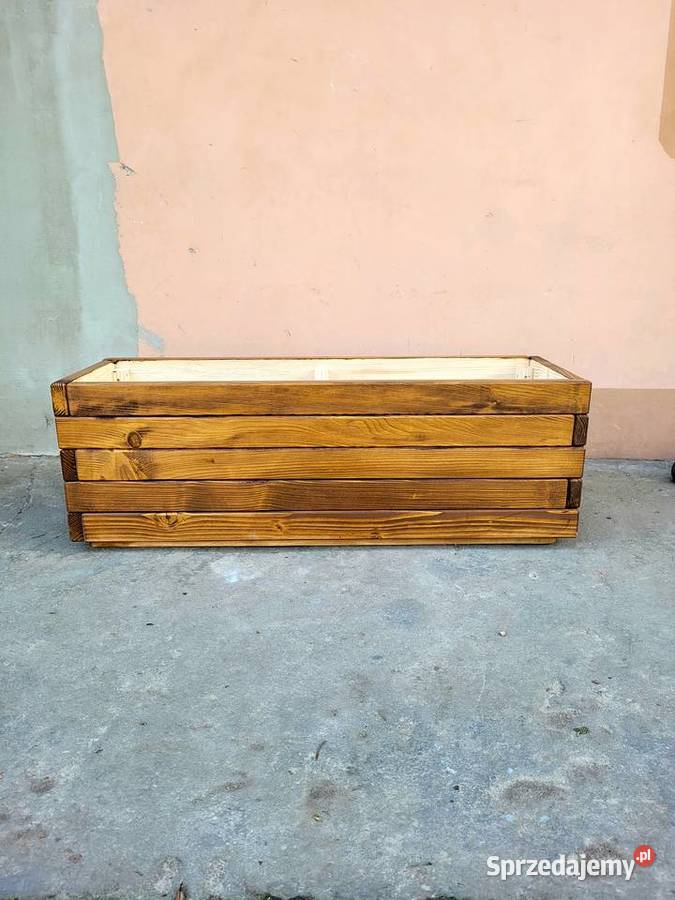 Doniczka drewniana Nowa Sarzyna