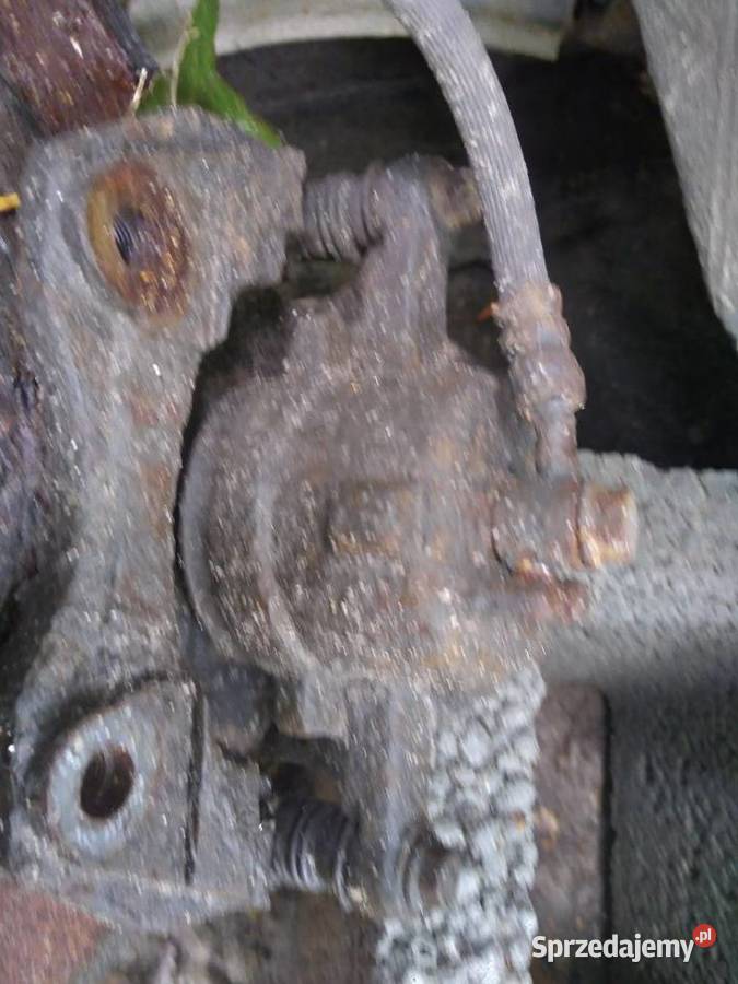 zaciski hamulcowe przód almera n16 lift 15dci Układ hamulcowy Studzianki sprzedam