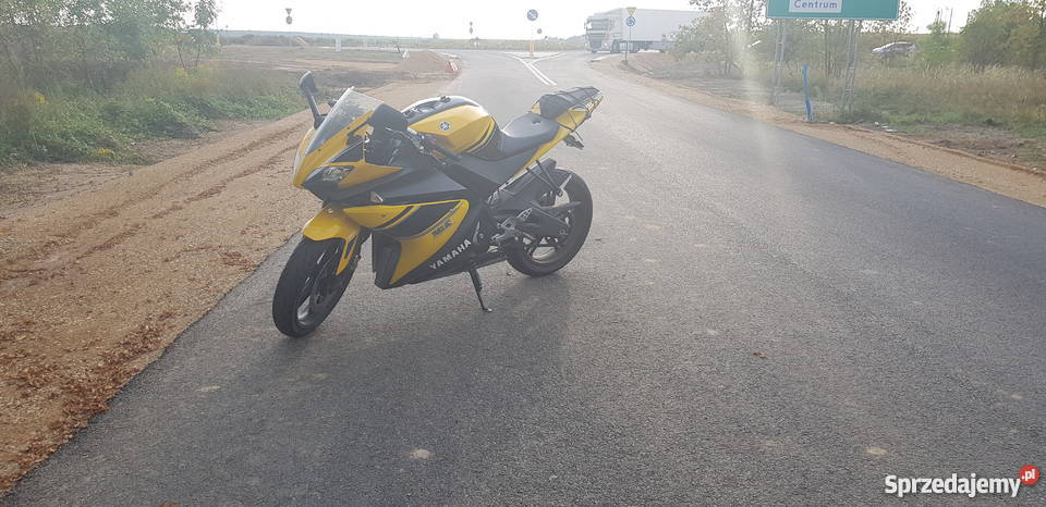 Yamaha yzf r 12550 czterosuwowy Myszków