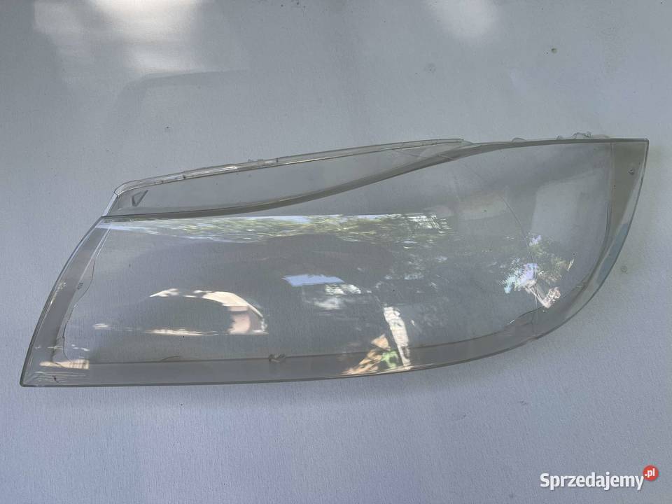 BMW 3 E90 LEWY KLOSZ LAMPY ZWYKŁEJ osobowe Ostroróg