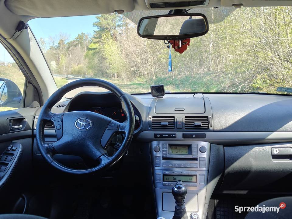 Toyota Avensis 20d 2007r polift Rok produkcji 2007 Konin