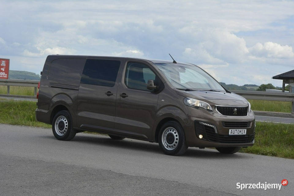 Peugeot Expert 20 BlueHDI 5 osobowy nawi hak welurowa tapicerka