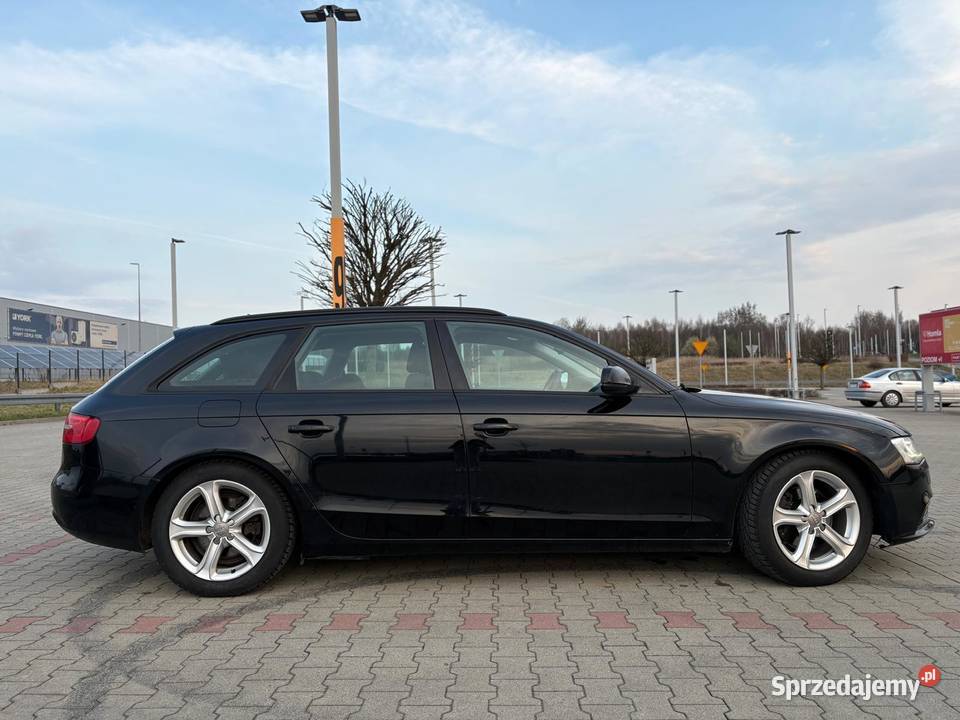 AUDI A4B8 2012 manualna Kraków sprzedam