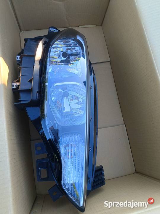 Lampa przednia prawa Fiat Tipo 2016 Bytom