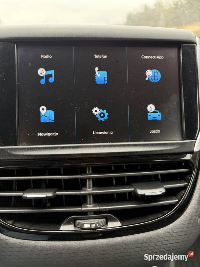 PEUGEOT 2008 SUV 93 Nowe Rozrząd Olej ASO Serwis światła do jazdy dziennej sprzedam