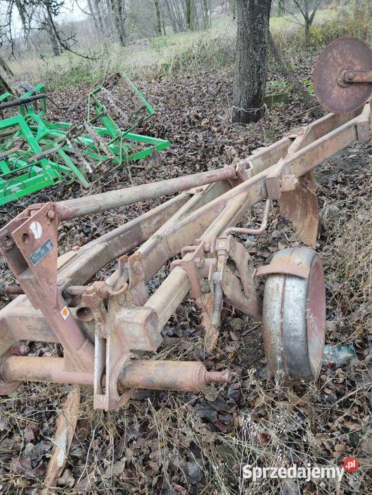 Pługi 5 nieuszkodzony Zambrów