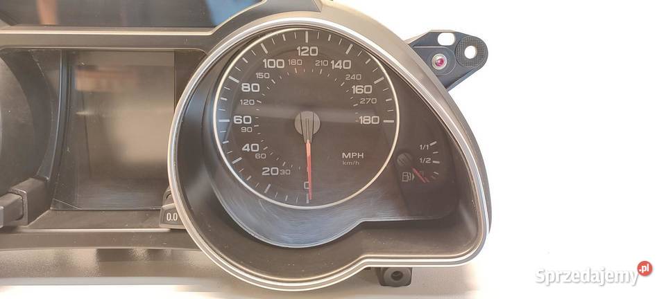 AUDI A5 8T LICZNIK ZEGARY MPH ANGLIK RHD osobowe sprzedam