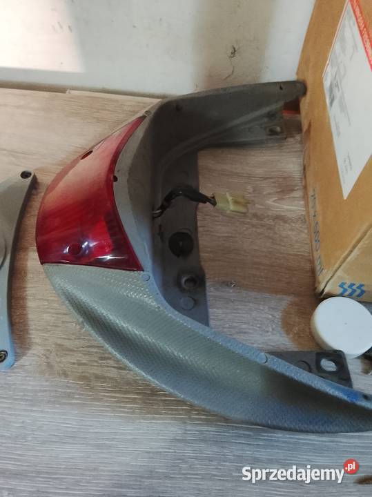 Zadupek z lampą Piaggio ZIP