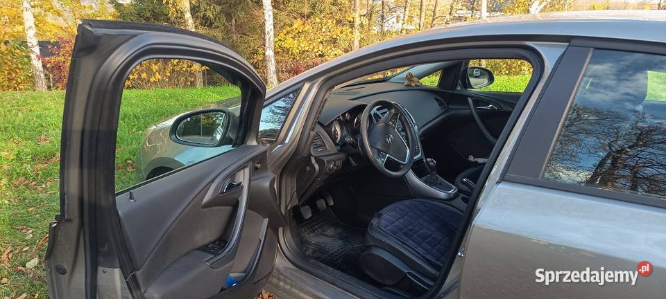 Sprzedam Opel Astra J kupiony w polskim salonie Bielsko-Biała sprzedam