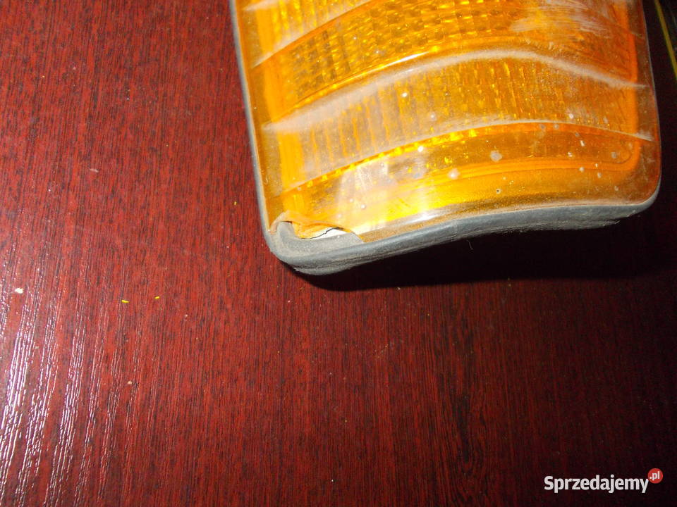 Mercedes kaczka kierunkowskaz lewy hella1510 Stalowa Wola sprzedam