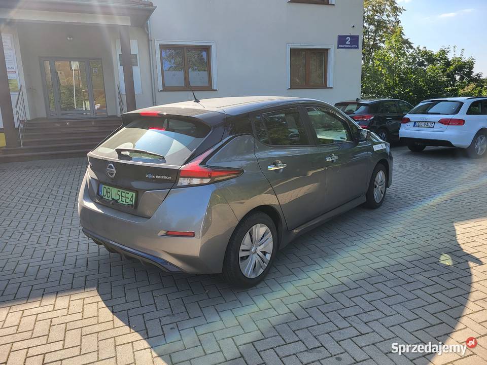 Nissan Leaf II z nową baterią z przebiegiem 23 asystent pasa ruchu Bolesławiec