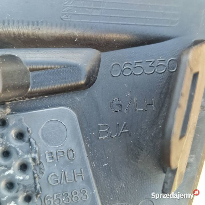 RENAULT CLIO V 5 KRATKA ZDERZAKA LEWA CHROM Zderzaki Bieleń
