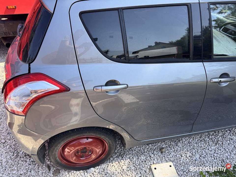 Auto na części Suzuki Swift MK7 kod lakieru ZCD Brzesko