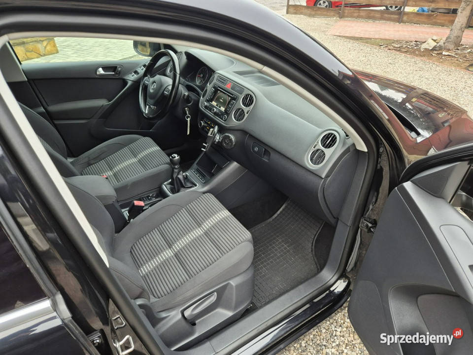 Volkswagen Tiguan 20102011r Przebieg 168 Dobra aluminiowe felgi mazowieckie Radom