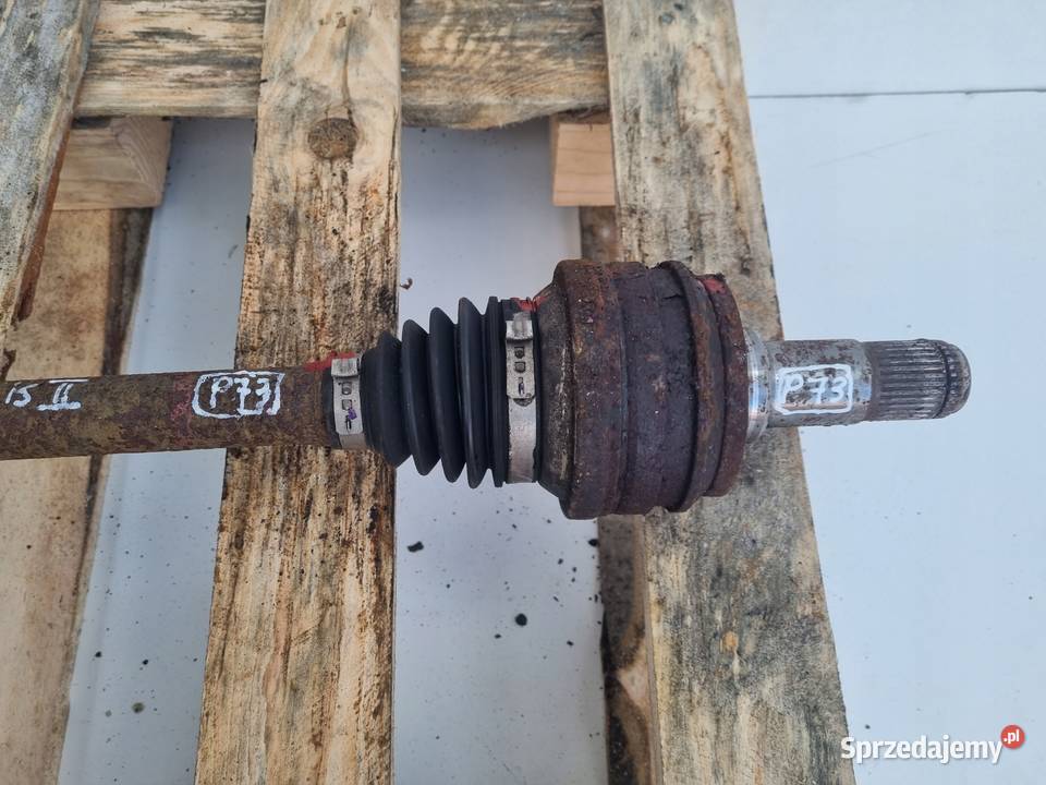 PÓŁOŚ Lexus IS III 300 H PRAWA TYLNA półośka Chełm