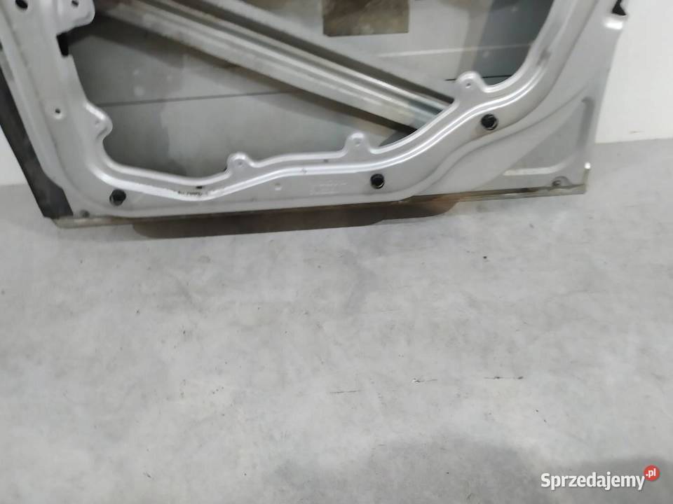 DRZWI PRAWE PRZÓD 42626 Volvo V50 I 20042012 Rok produkcji 2005 świętokrzyskie