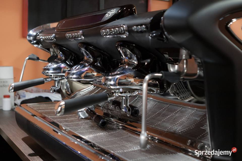 Profesjonalny Ekspres do kawy Faema Emblema 3gr Warszawa