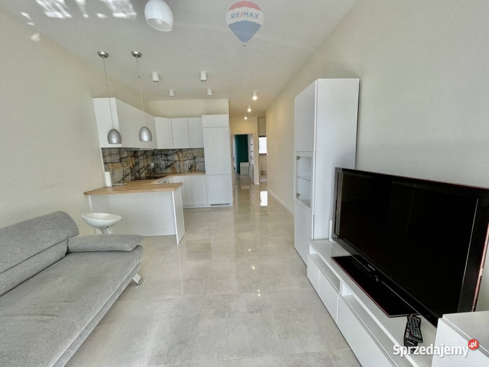 Ochota Grójecka 3 pokoje z garażem balkon apartamentowiec Nieruchomości Warszawa sprzedam