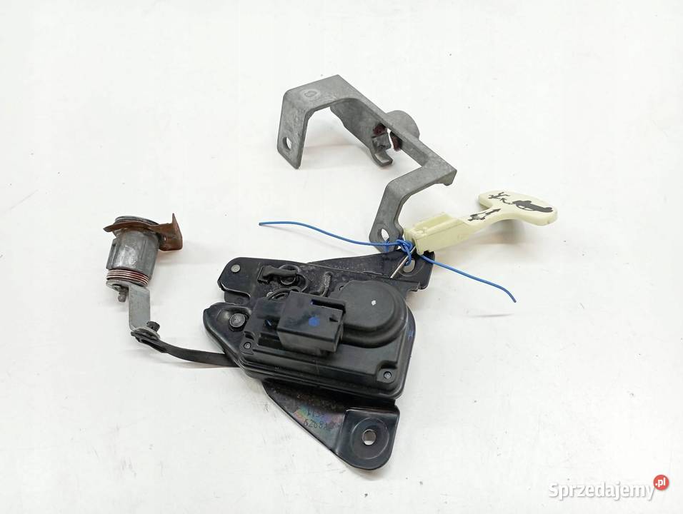 ZAMEK KLAPY BAGAŻNIKA Dodge Charger VII 2011 Rok produkcji 2019