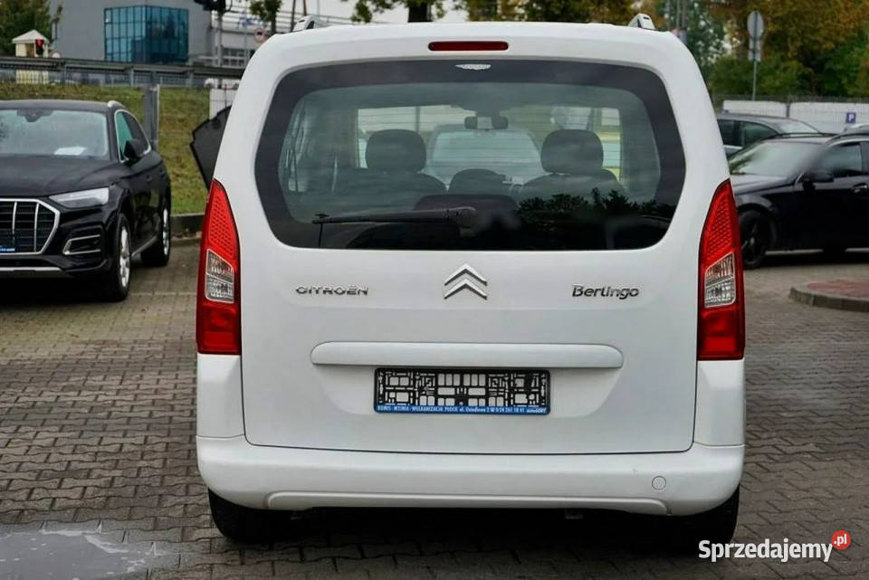 Citroen Berlingo 16HDI Klima 5 osób 181 2010r II isofix mazowieckie