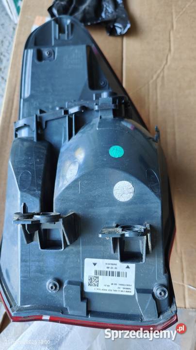 Lampa lewy tylna BMW f48 Czerńczyce