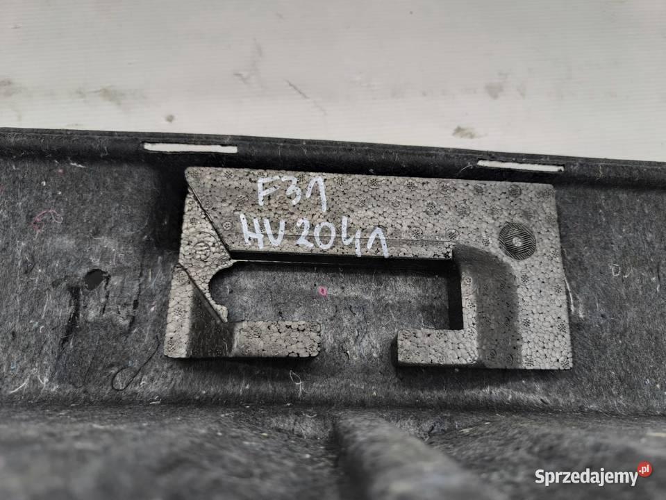 TAPICERKA WNEKA BAGAZNIKA BMW F31 LIFT 7349391 osobowe wielkopolskie sprzedam