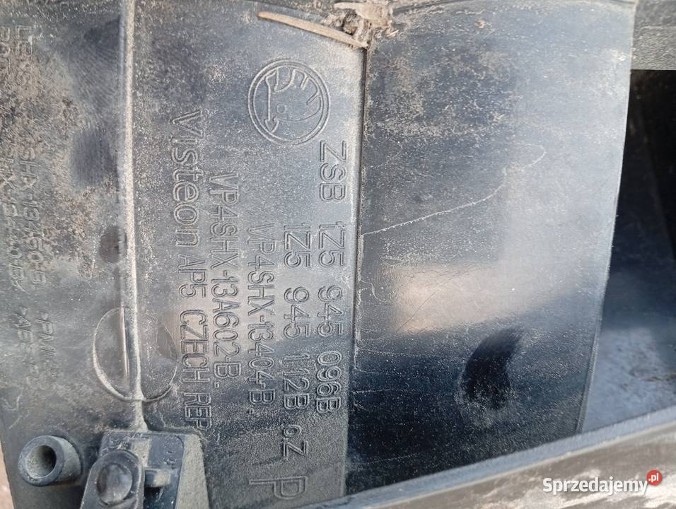 Lampa Skoda Octavia 2 lifting tył Bogumiłów