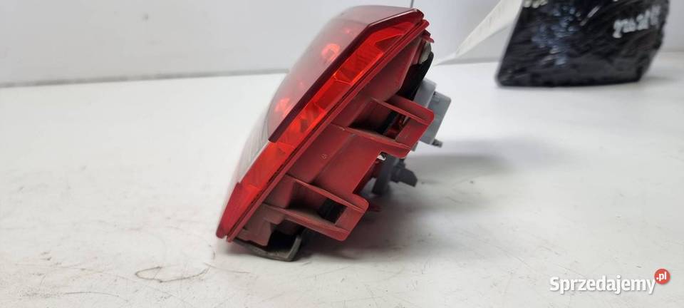 LAMPA PRAWA TYŁ AUDI A6 C7 Lipno