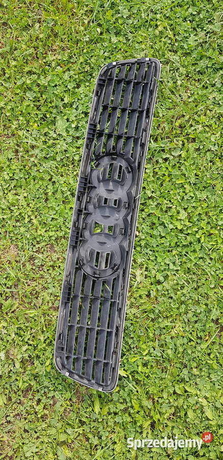 Grill Audi A4 przedlift 8D0 853 651 E osobowe kujawsko-pomorskie Mrocza