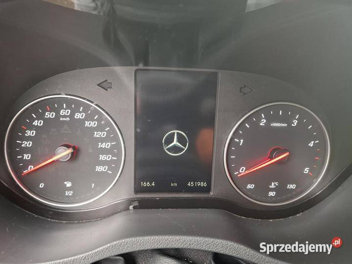 MERCEDESBENZ SPRINTER 317 CDI 2023 195000 ccm Warszawa
