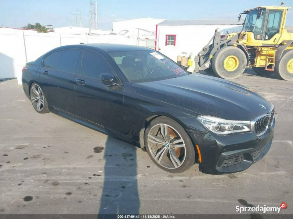 BMW 750 44 V8 450 M Pakiet Long Wentyle Kam 360 podgrzewane fotele