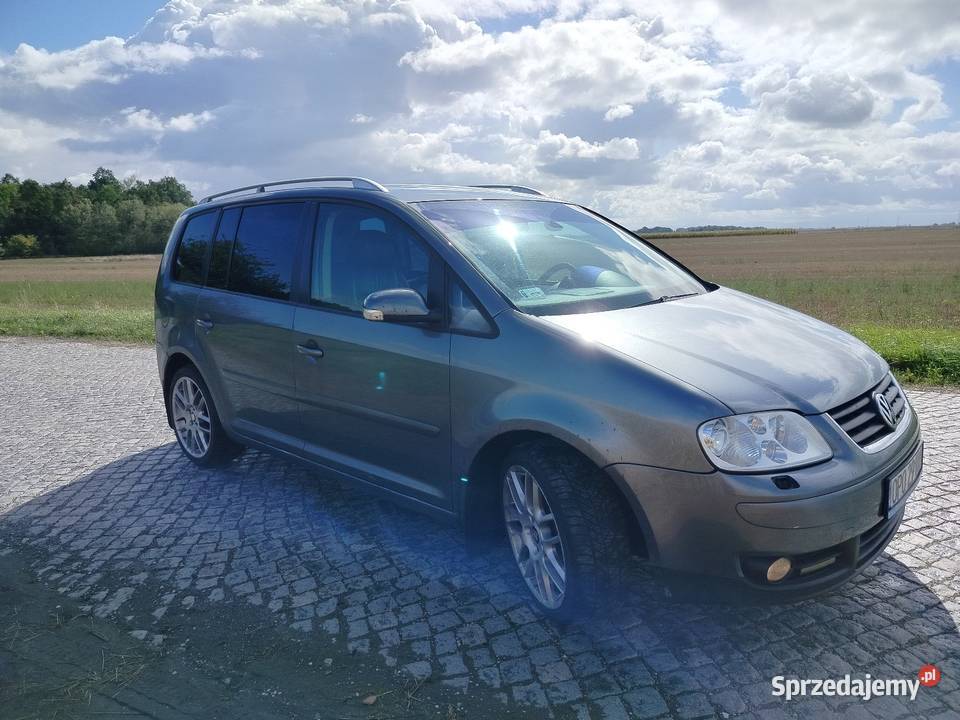 Volkswagen touran 20 tdi 140 2006r ZAMIENIĘ srebrny Makowice