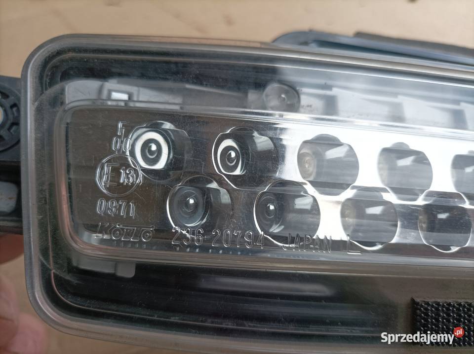SUBARU LEGACY OUTBACK lampa tył w klapę 23620794 Motoryzacja mazowieckie Otwock