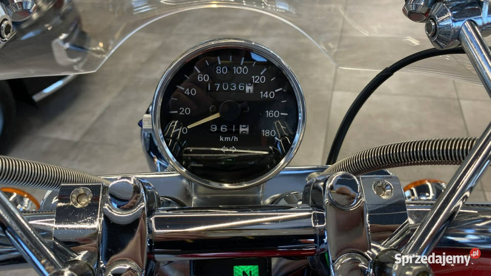 Suzuki Intruder VS 800 1998 r stan idealny Myślenice