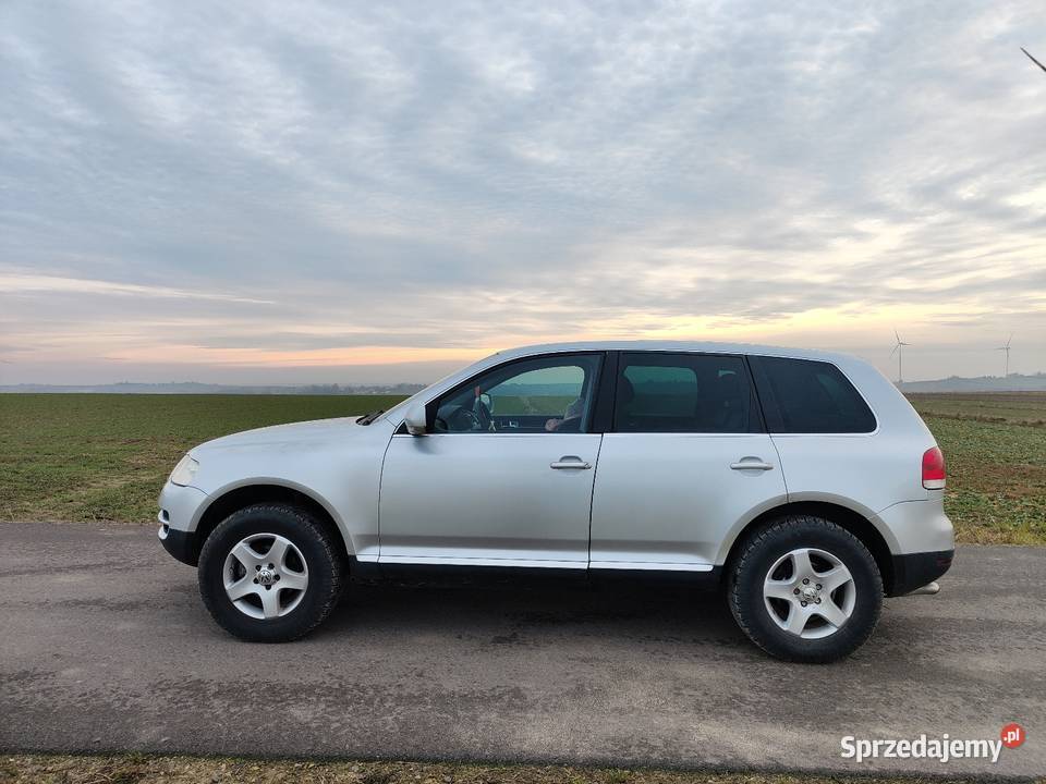 VW Touareg 25 TDI 174 2003r Manual 4x4 Bez klimatyzacja Samochody osobowe Bogoria sprzedam