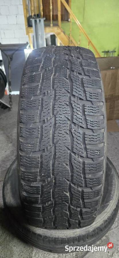 4x Opony zimowe Nokian 235 60 R17C Stary Sącz